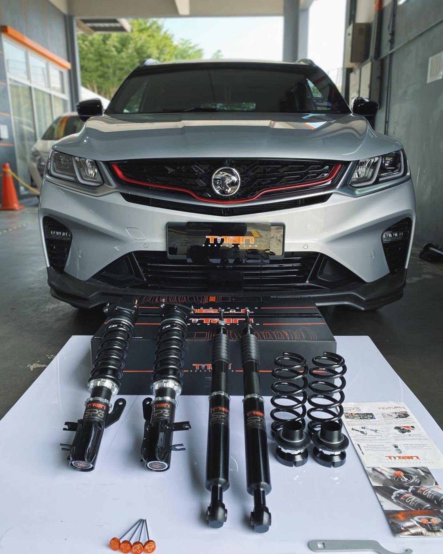 PROTON X50 ������